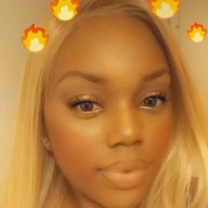 Meet your Posher, Lillie